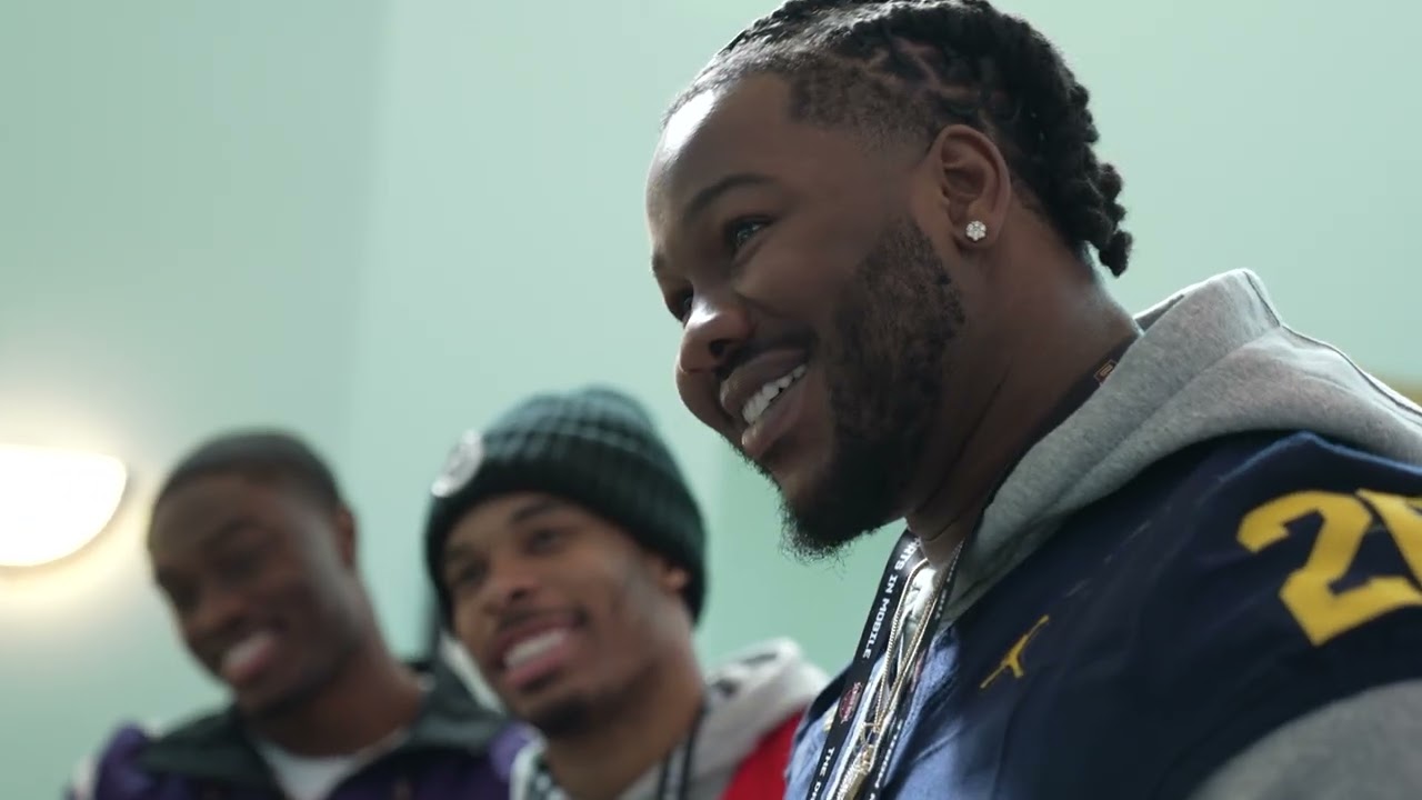 Senior Bowl players visit USA Health Children’s & Women’s Hospital