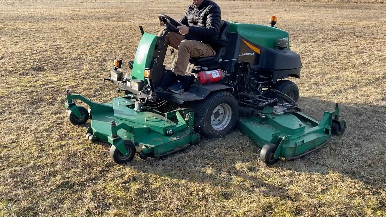 K&ouml;p Gr&auml;sklippare Ransomes HR6010 RAN 3,2m p&aring; Klaravik