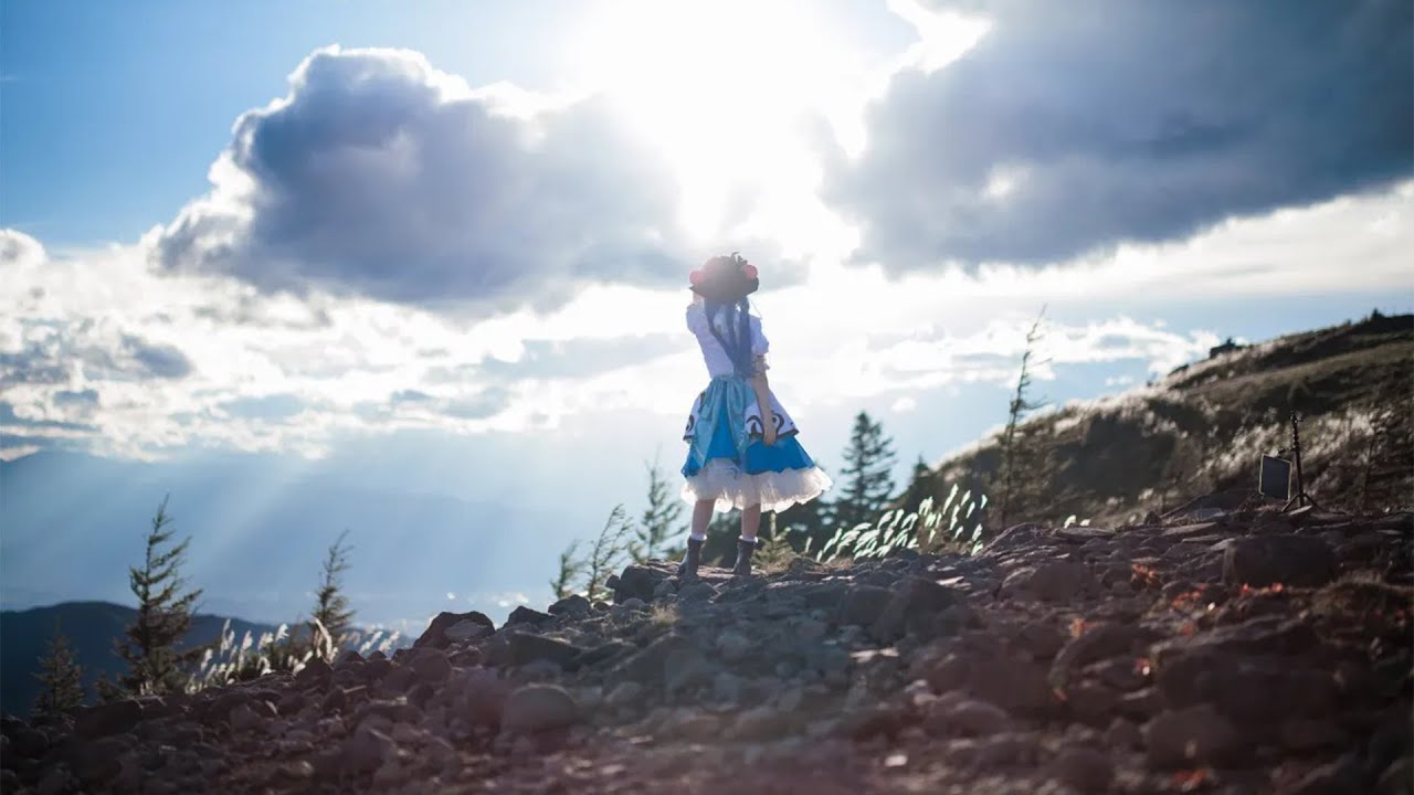 Touhou Project Cinematic Cosplay: Twin Hinanawi Tenshi