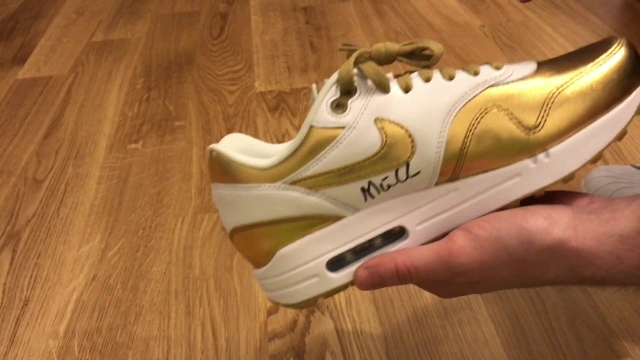 New Nike Air Max 1 trash