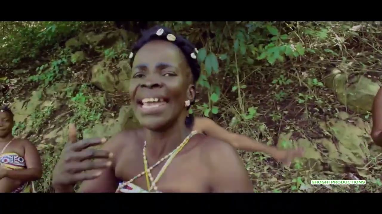 HELYLOVE   -  Déssaka  -  Rythme NGARKÉ  -  SHOGHI PRODUCTIONS
