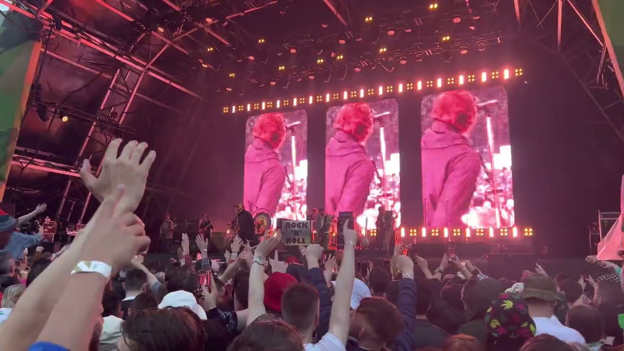 Liam Gallagher - Slide away - Belsonic belfast