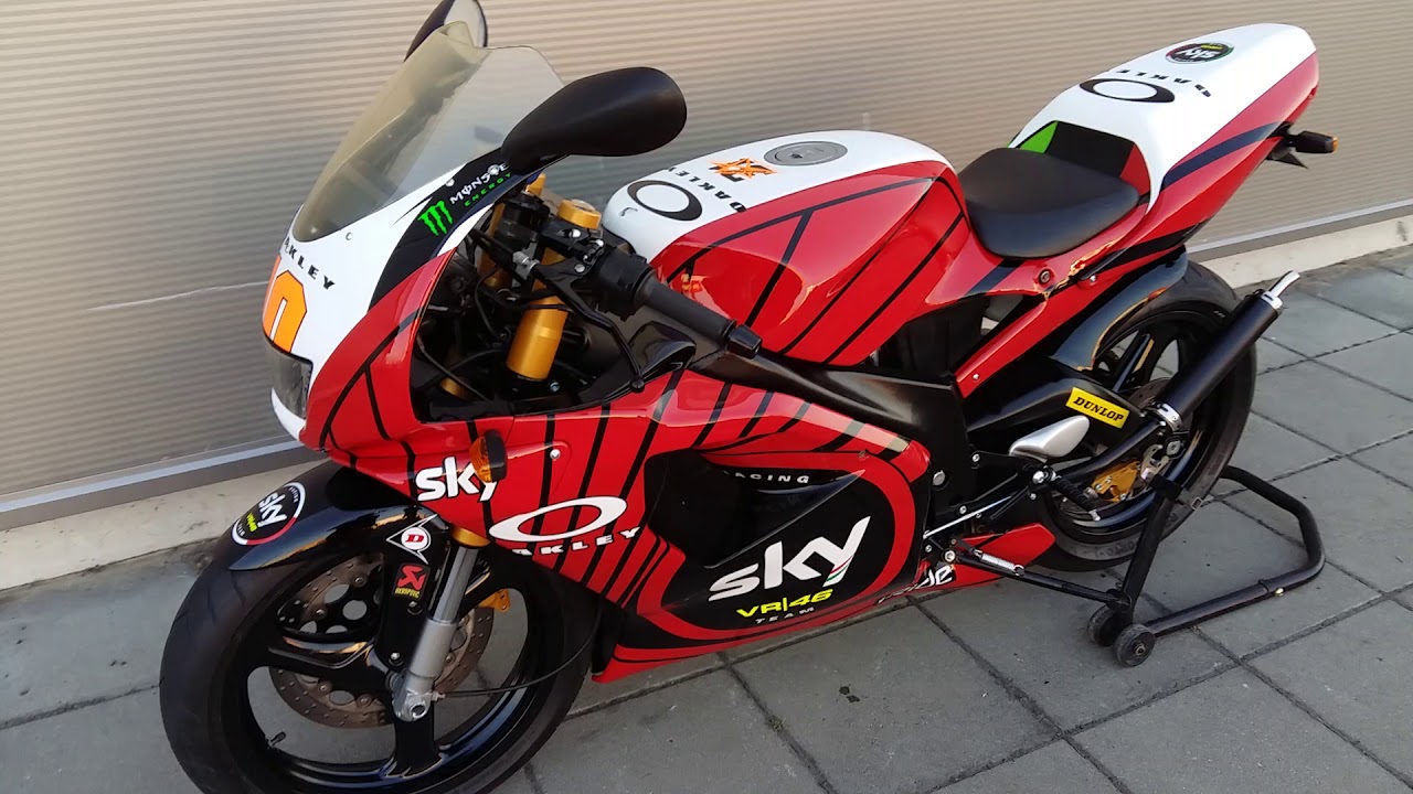 Aprilia rs125 Moto2 bike