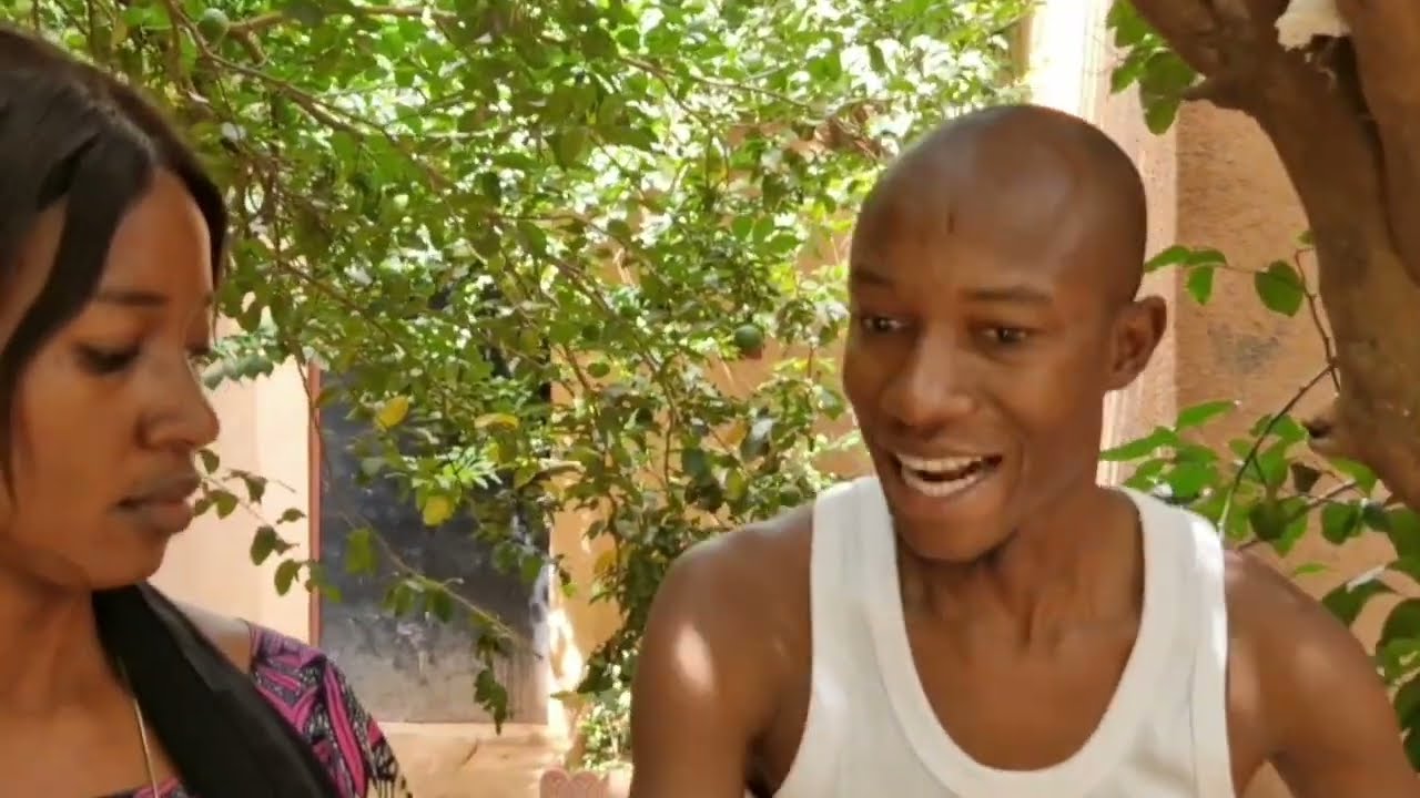 Dassa poupée ni papou ( le vacance )