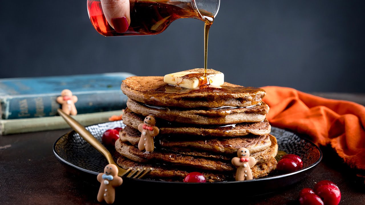 I'm cooking these Gingerbread Pancakes for Christmas Breakfast