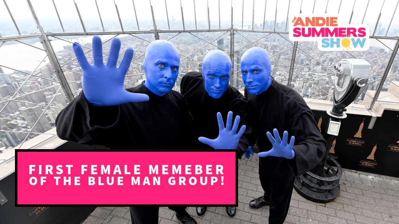В группу Blue Man Group вошла первая женщина!