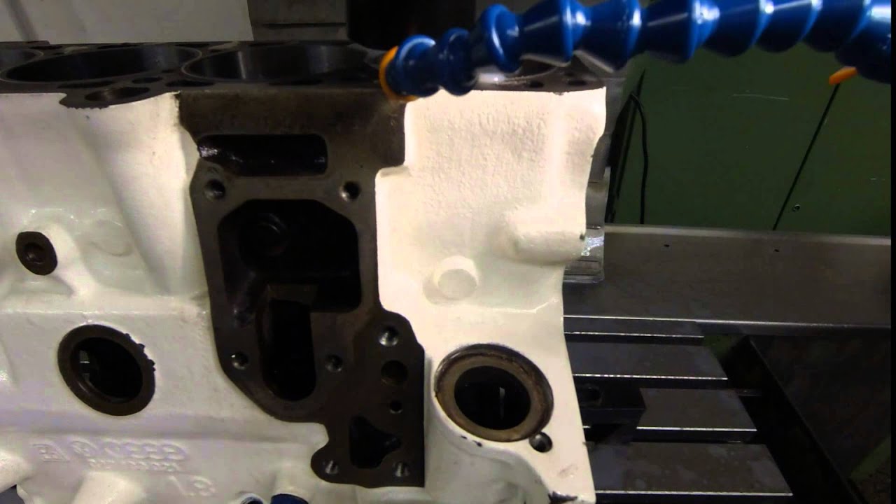 O-Ringe Fr&auml;sen, Machining O-rings and deck cooling for VW 1.8 16V Turbo engine Block