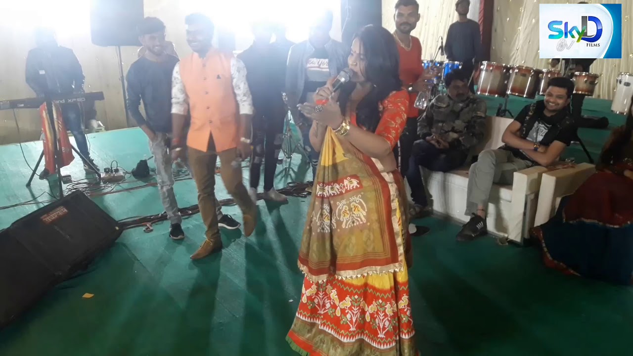 10/02/2014 Kajal Maheriya & Satya Ajmeri Live Program At Piplav Gaam Aashapura Mandir Anand Ma Mojj