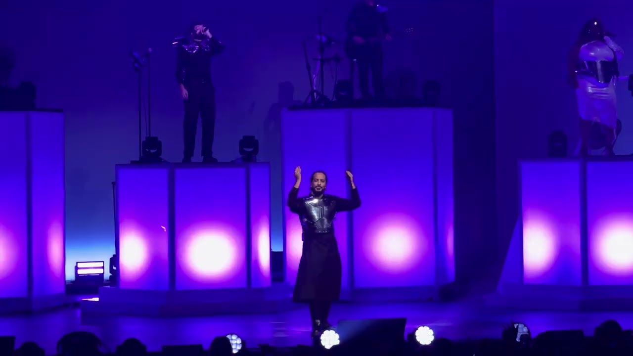 Slimane - Je te le donne - Cupidon Tour 2024 au Zénith d'Amiens