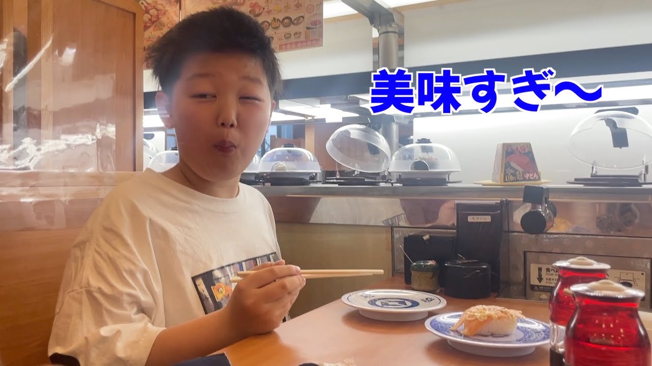 今日も安定のくら寿司！！誰が一番多く食べるか勝負だっ！！【ココロマン普段の様子】