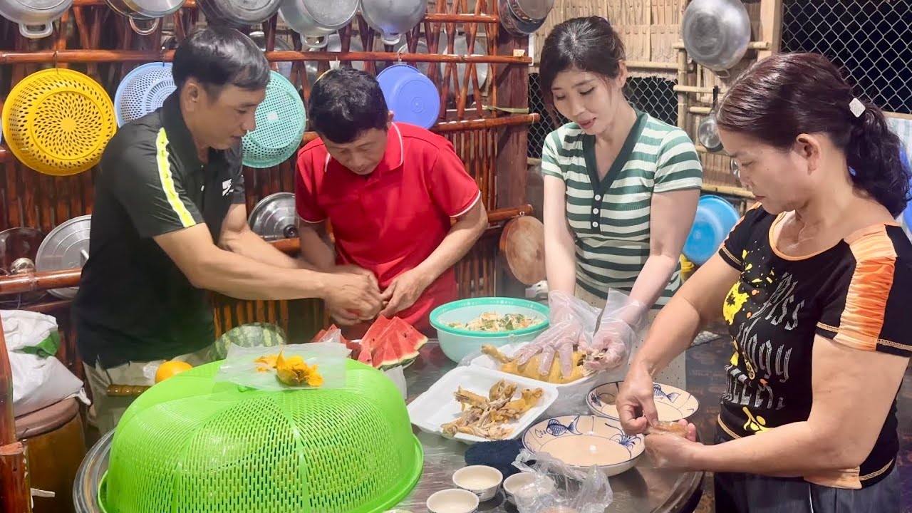 Linh Nhận Được Số Tiền Lớn Của Cô Dâú Tên Ở(Sài Gòn)Ăn Mừng Đãi Thợ Làm Xong Hàng Rào-Chút Vǎn nghệ 