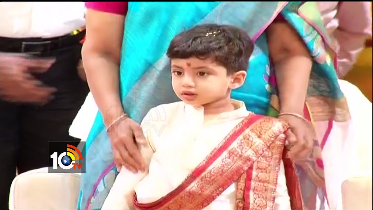 AP Government Ugadi Celebrations in Tummalapalli Kalakshetram | 10TV