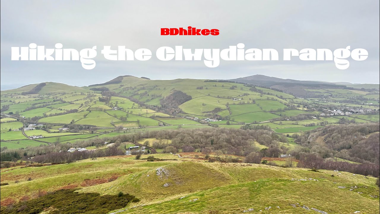 Hiking north wales&rsquo; Clwydian mountain range 