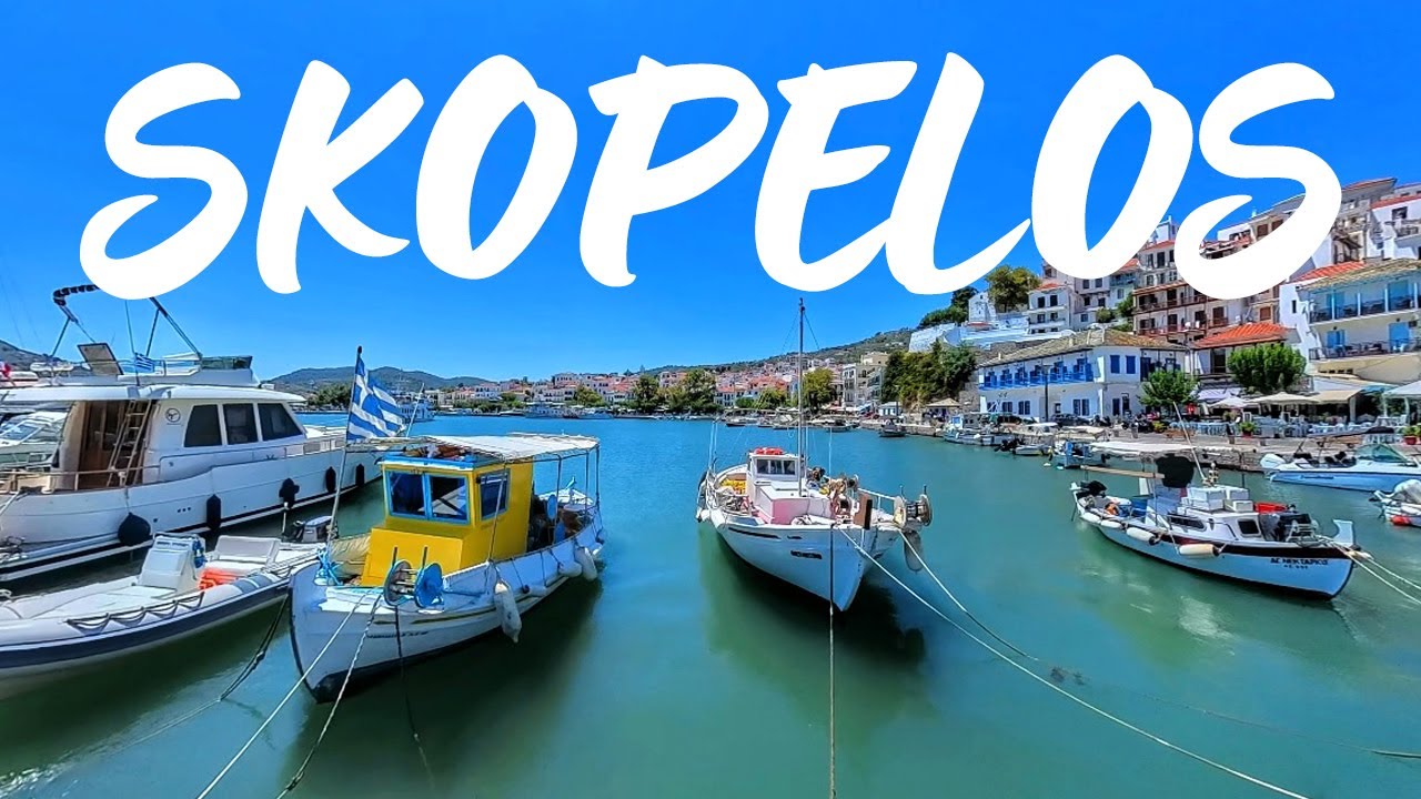 Skopelos, Greece 🇬🇷 - A walk around the stunning town