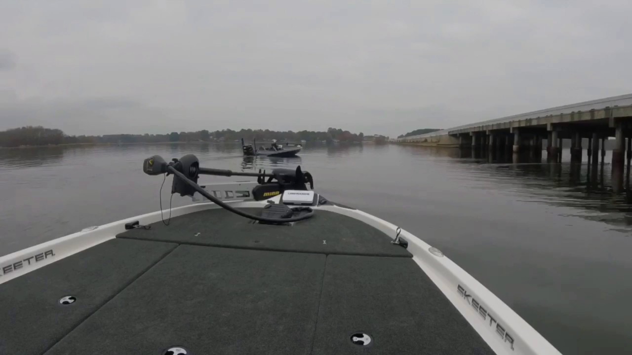 Skeeter ZX190