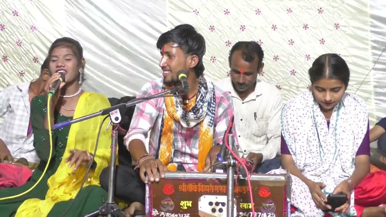 जवाबी मुकाबला गायका _सपना सुरीली  #bundeli #काकरट