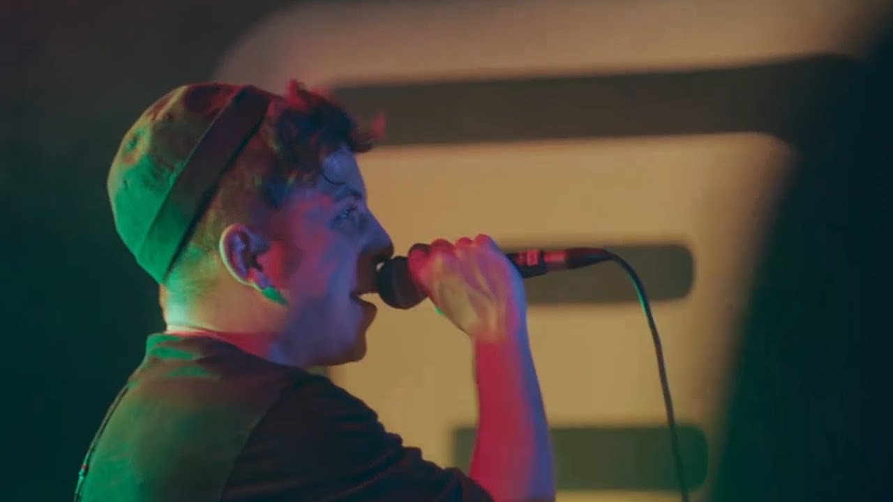 LOWLOW - LA SOLITUDINE DEL NUMERO 1 (VIDEOCLIP UFFICIALE)