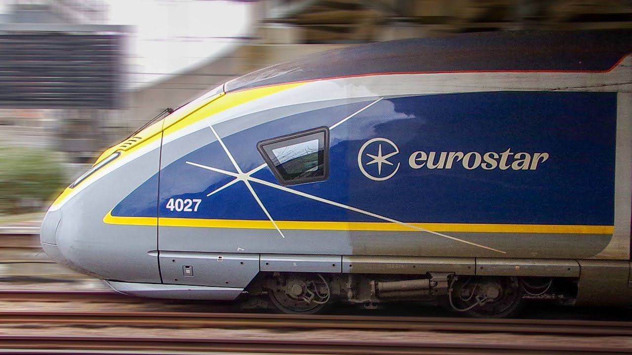 Eurostar e320 Class 374 set (4027 + 4028) depart Ashford International - 2nd December 2024