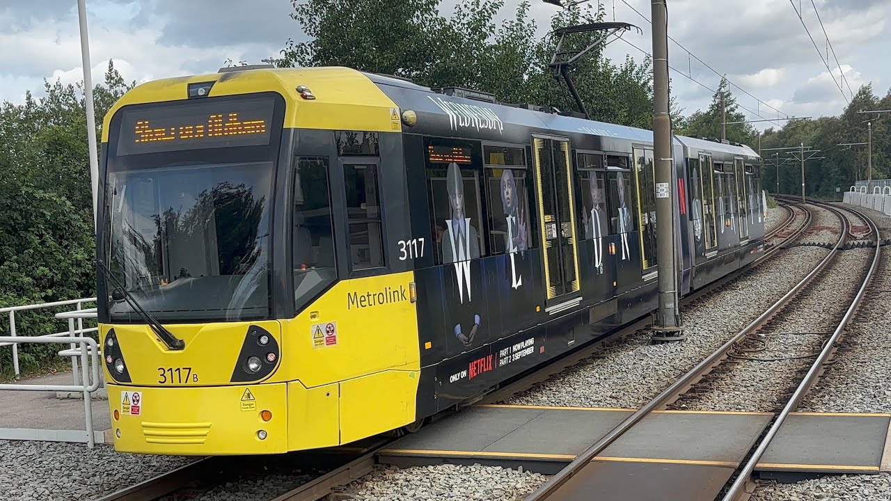 Tram-Spotting At Hollinwood (9.8.25) | Manchester MetroLink 