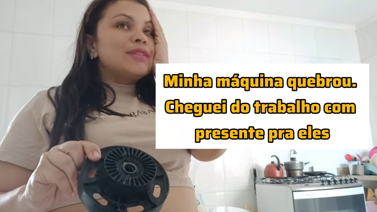 COMPREI BASTANTE TECIDOS PRA FAZER ROUPA!MINHA MINHA MÁQUINA QUEBROU, PRESENTES PRA AS CRIANÇAS. 