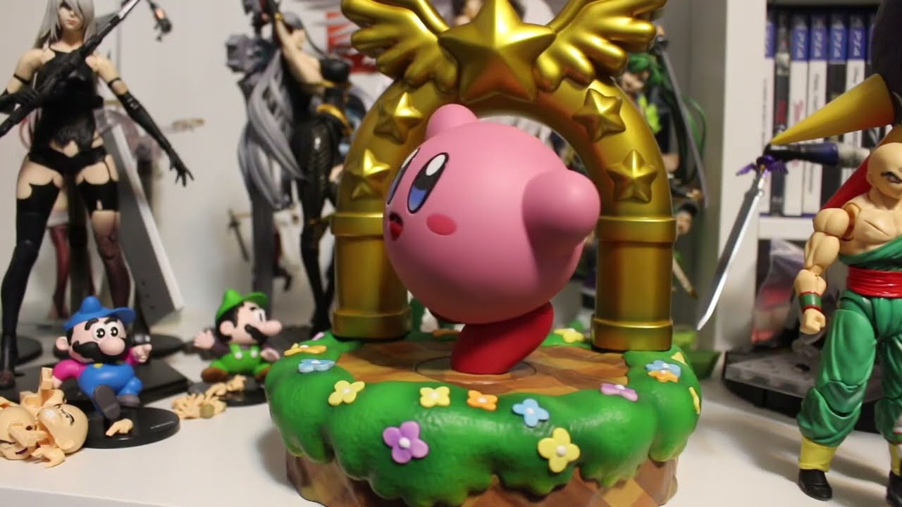 First 4 Figures Kirby and the Goal Gate (Exclusive Edition)