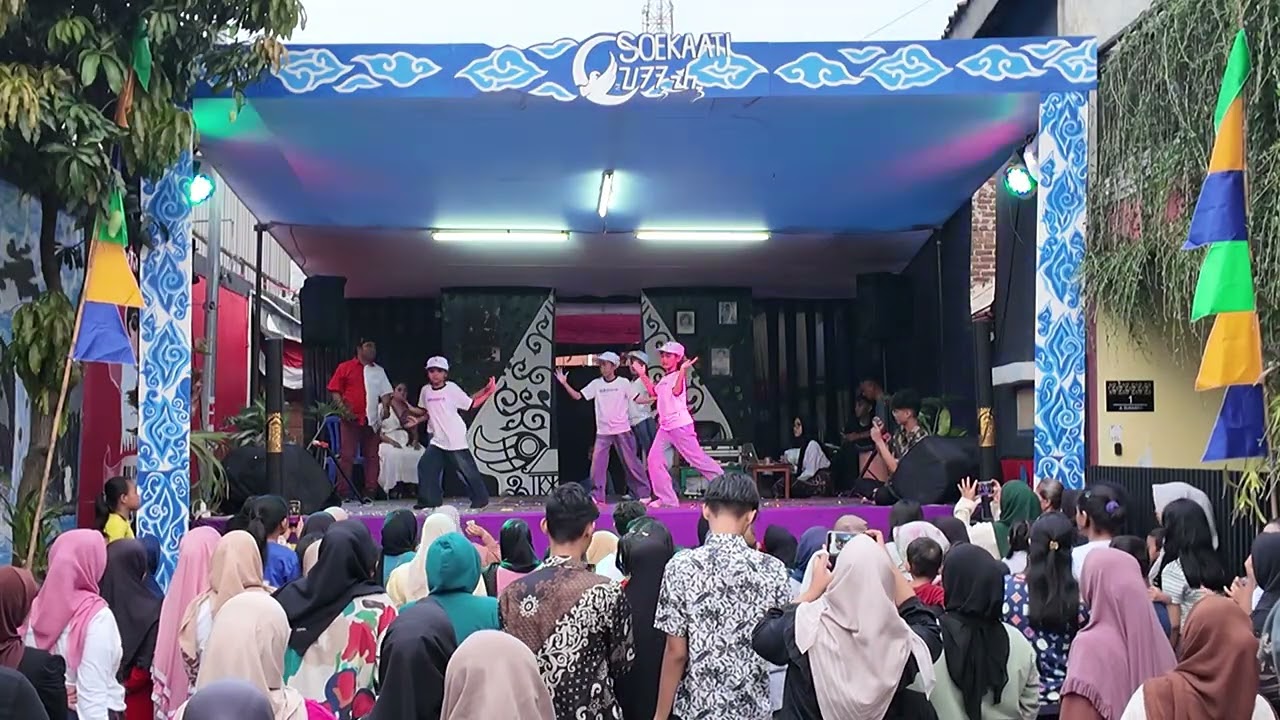 TARI KREASI - TABOLA BALE