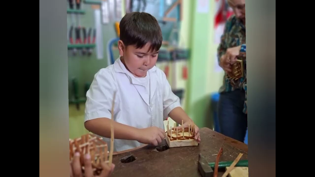 Visita al Taller de Educación Manual M 3071 Héroes de Malvinas 