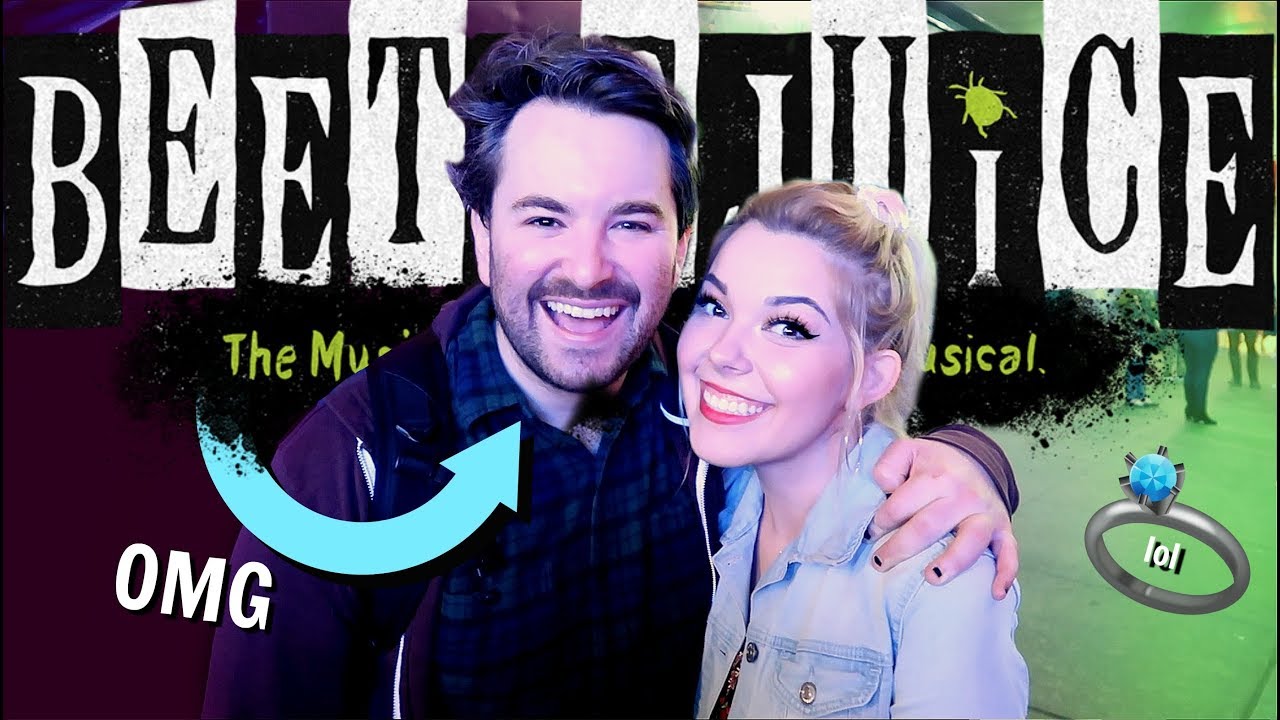 Seeing BEETLEJUICE THE MUSICAL on Broadway + Stagedoor! 💚🖤 New York Travel Vlog