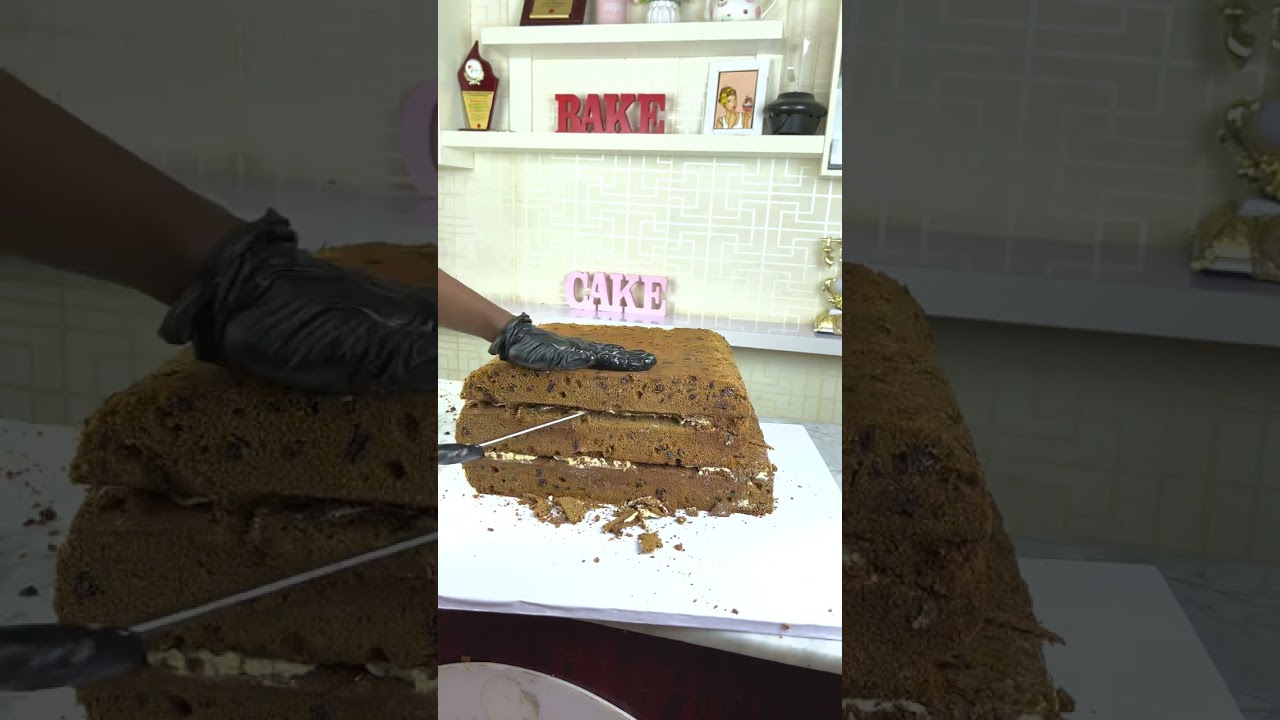 Traditional wrapper cake