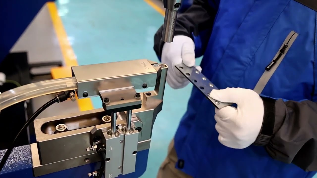618Pro Fastener Clinching Hardware Insertion Machine
