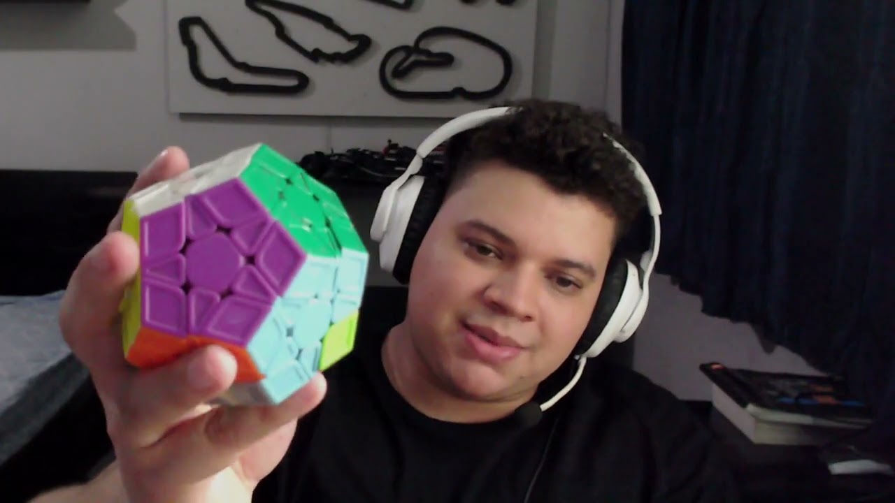 ESTA ES MI COLECCION DE CUBOS DE RUBIK!!