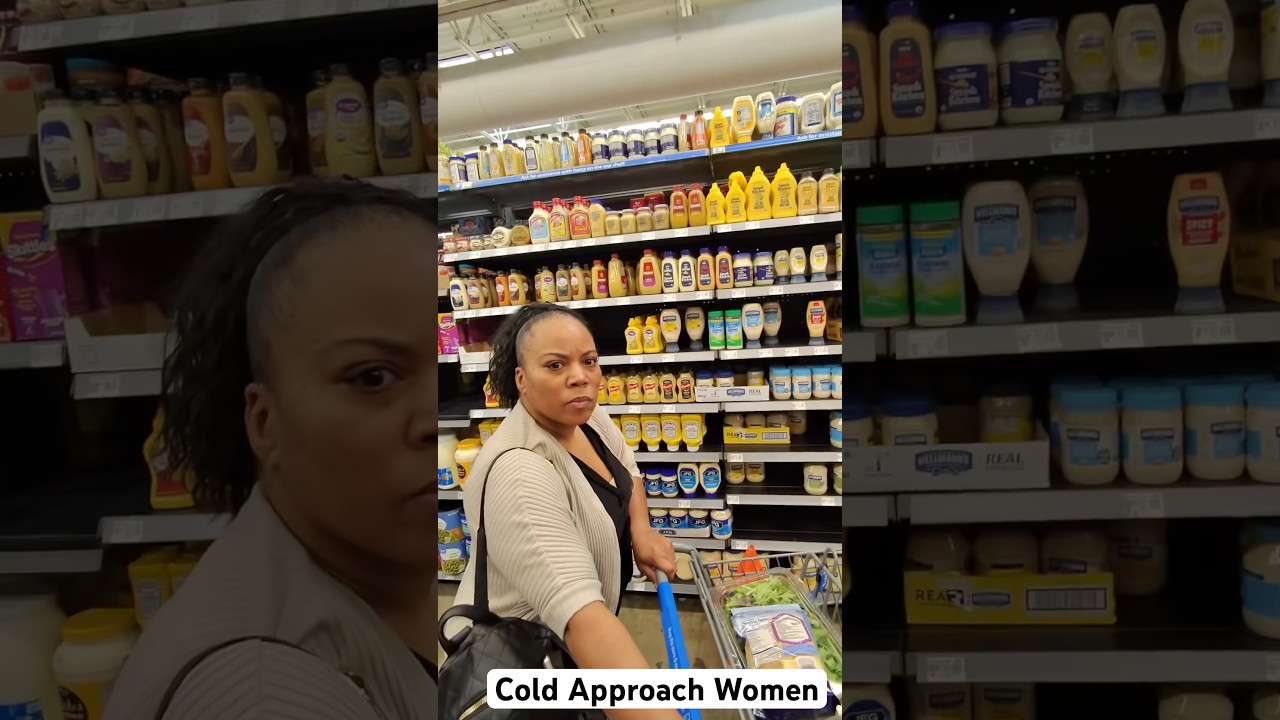 Подбираем женщин постарше в Walmart!! #шорты #fyp #coldapproach #pickuplines #walmart #женщины