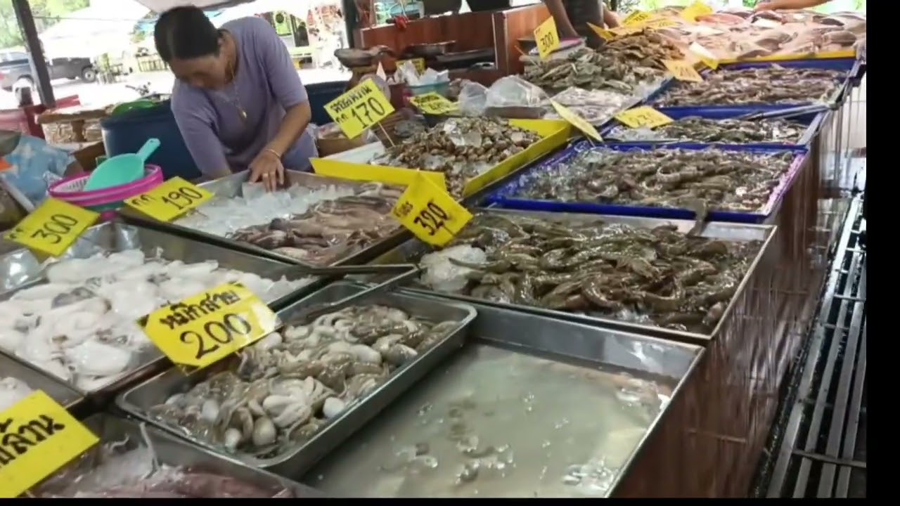 บรรยากาศตลาดสดตลาดเจริญสุขจันทบุรี