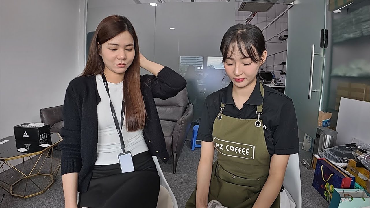 대표님 방에서 살벌하게 털렸습니다...