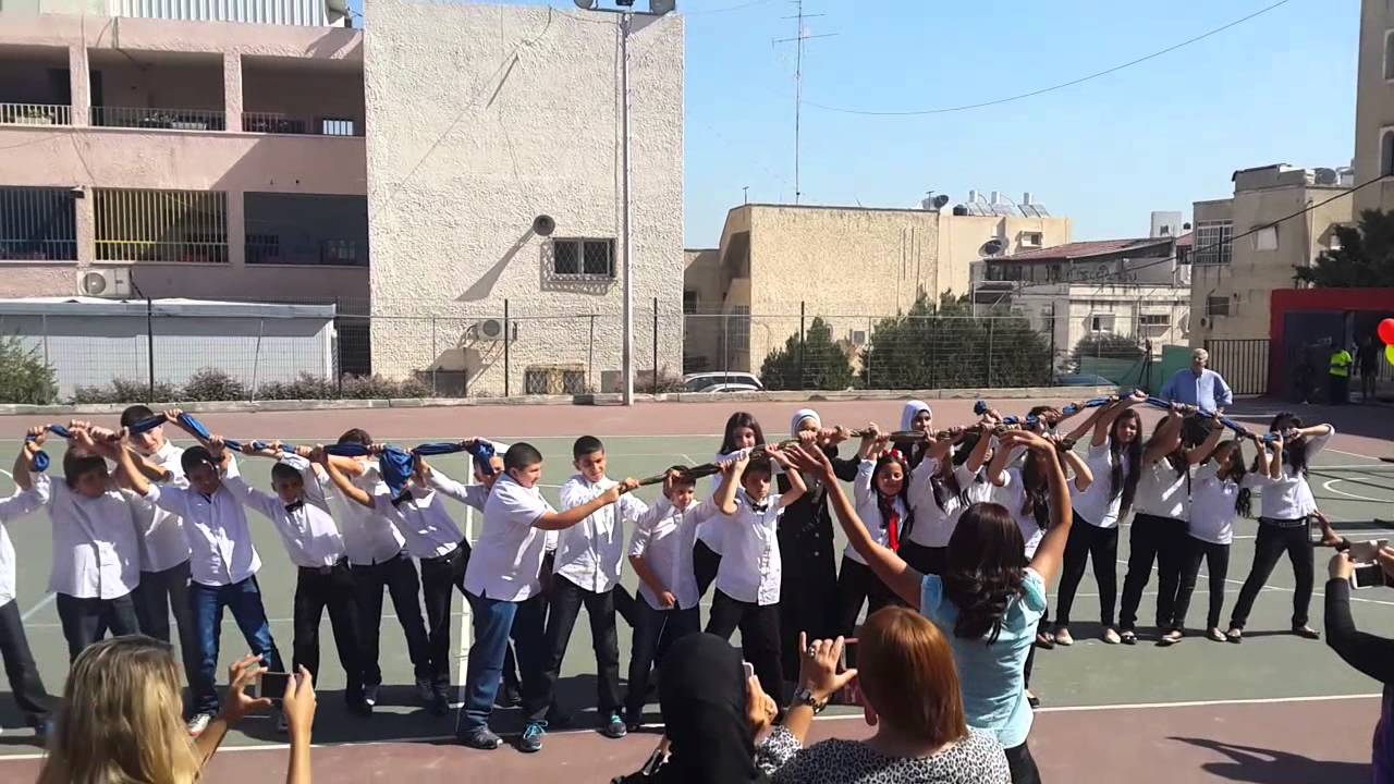حفل تخريج سوادس الزهراء الطيبه 2014 جزء 3