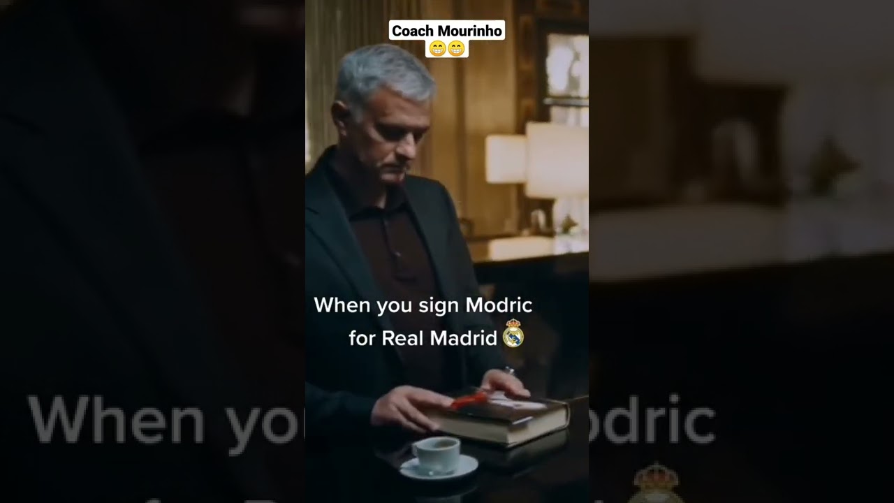 Mourinho's reaction when he signed Luca Modric 😁😆