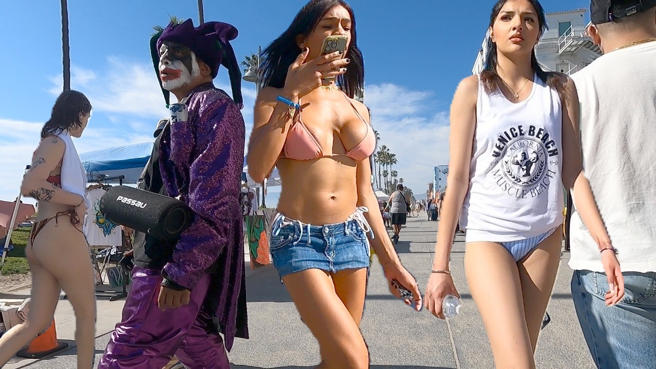 Busy Hot Weekend Tour of Venice Beach - Bikinis, Dragon, Music, Homeless, Tourists, more...