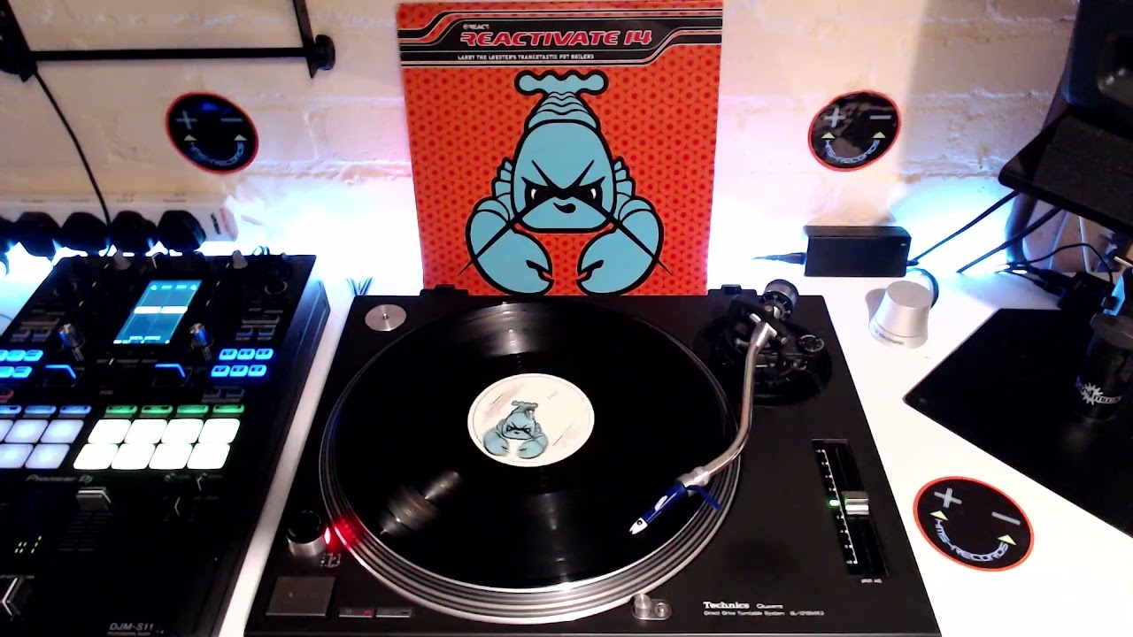 The Def Set - Ogo (The Digital Blondes' End Of An Era Mix)