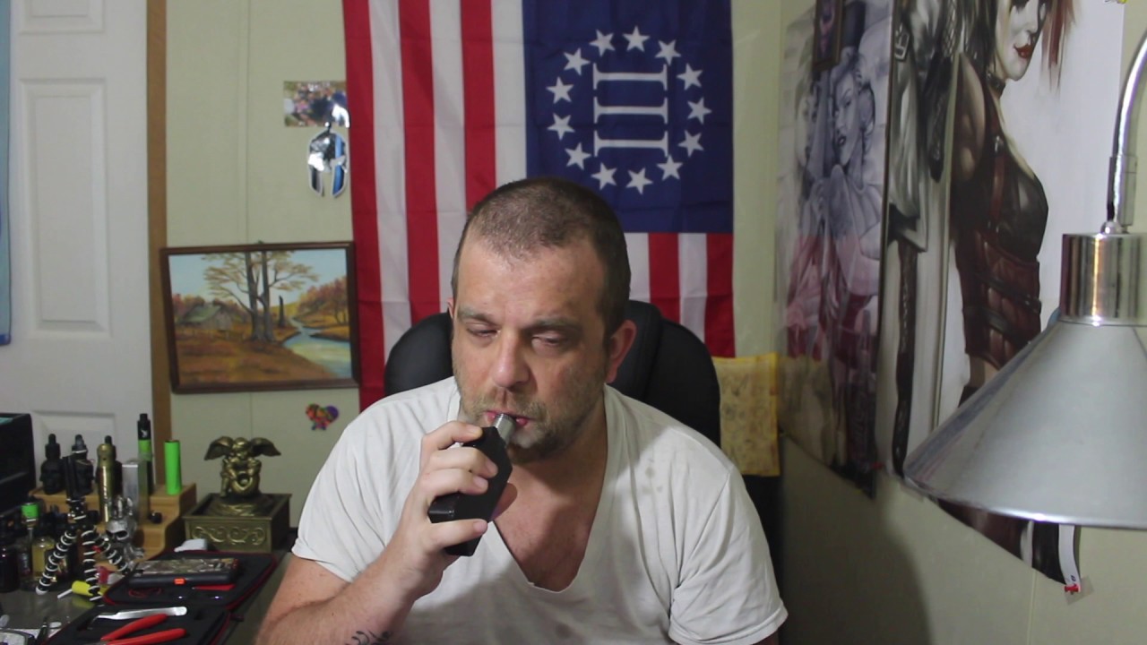 eliquid review Carnival Juice Roll Upz