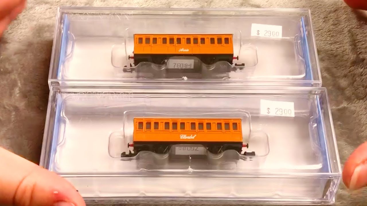 Thomas and Friends N scale Annie and Clarabel unboxing and review