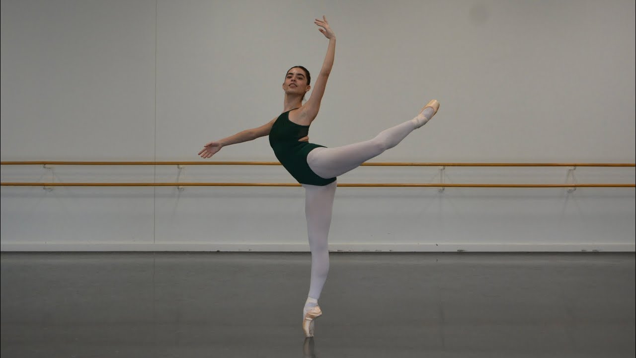 Linda Alvarez Santos / 26-27 Season