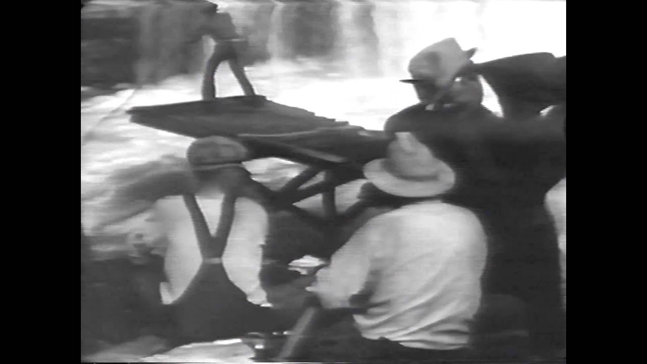 Celilo Falls, 1932