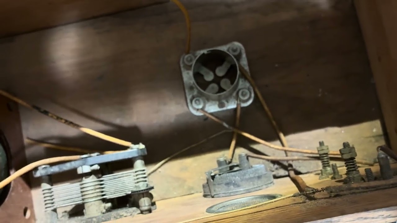 An Old Radio Needs Some Love