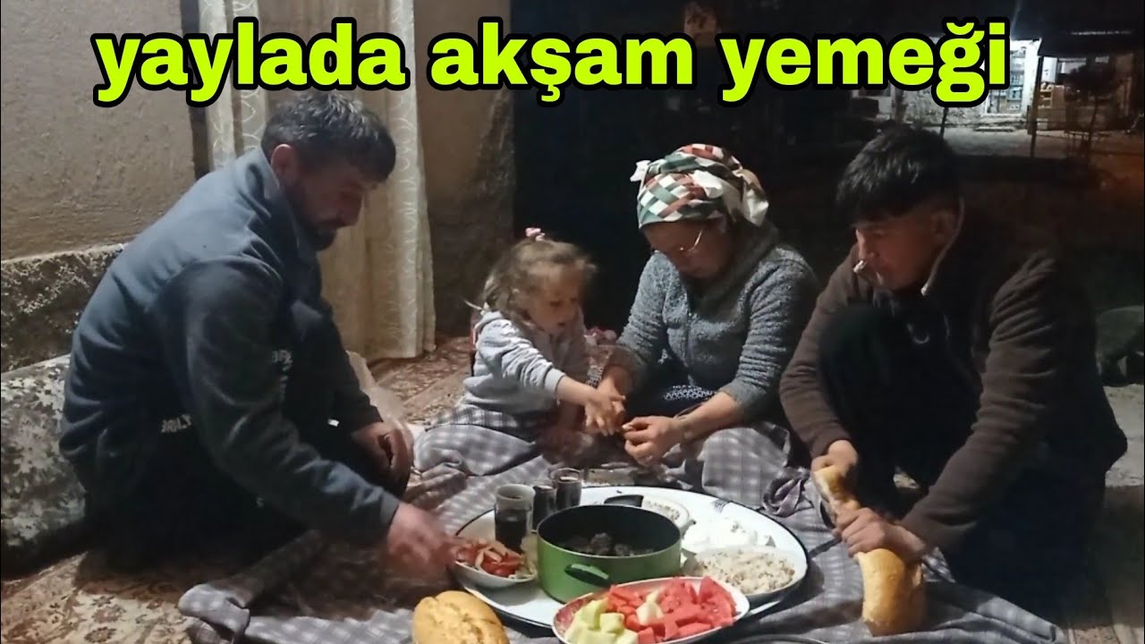 YAYLA EVİNİN ÖNÜNDE AYLECEK AKŞAM YEMEĞİ