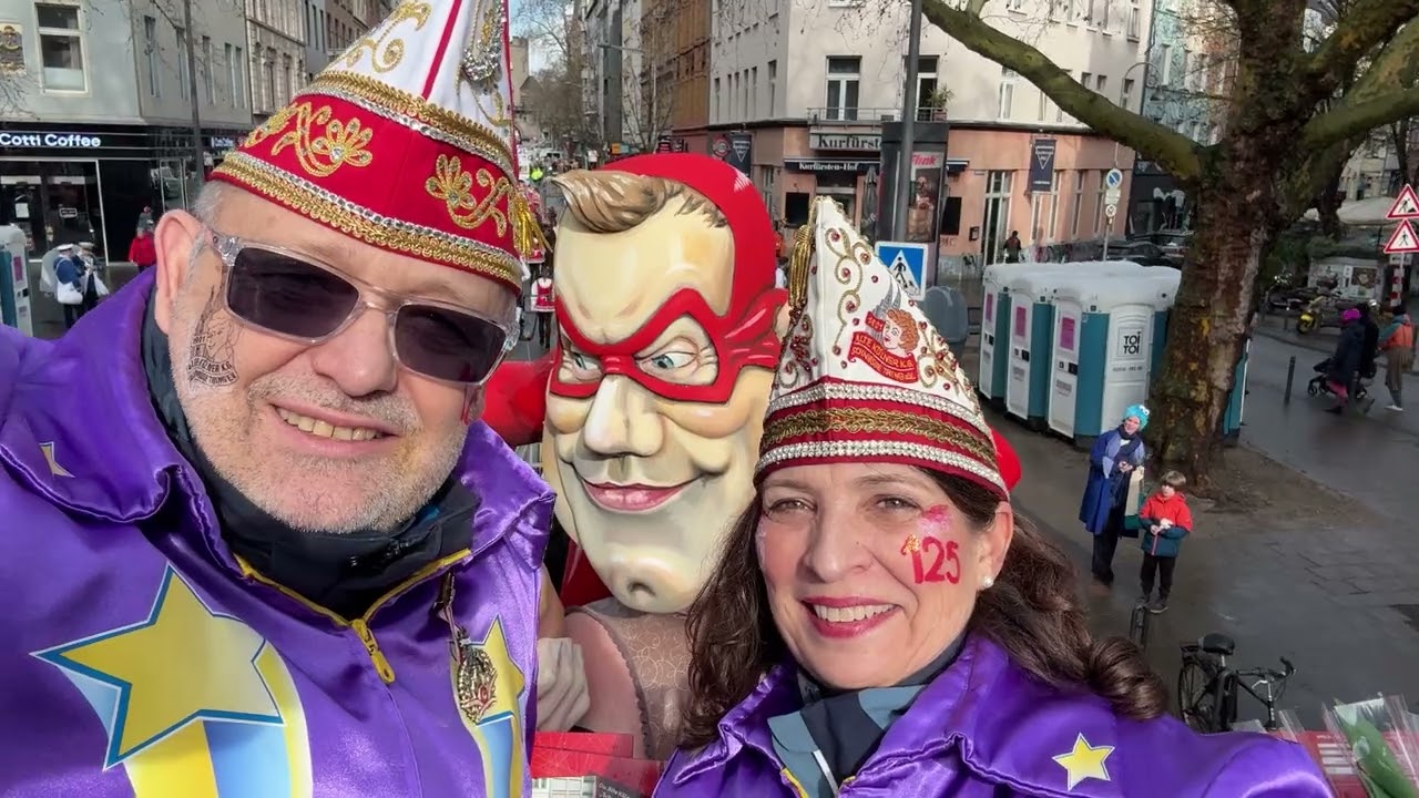 Viele Gr&uuml;&szlig;e aus K&ouml;ln 🥳