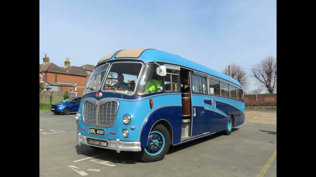 Duple Vega - Bedford SB | Isle of Wight Bus Museum - Easter Sunday | 17-Apr-2022
