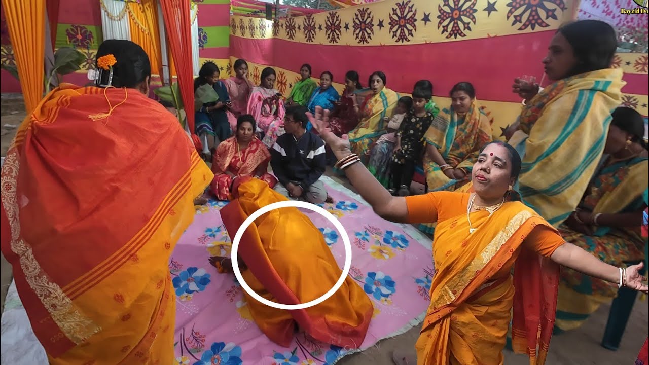 হিন্দু বিয়েতে কনে কার কাছে মাথা নত করছে | Hindu marriage rules | হিন্দু বিয়ের নিয়ম