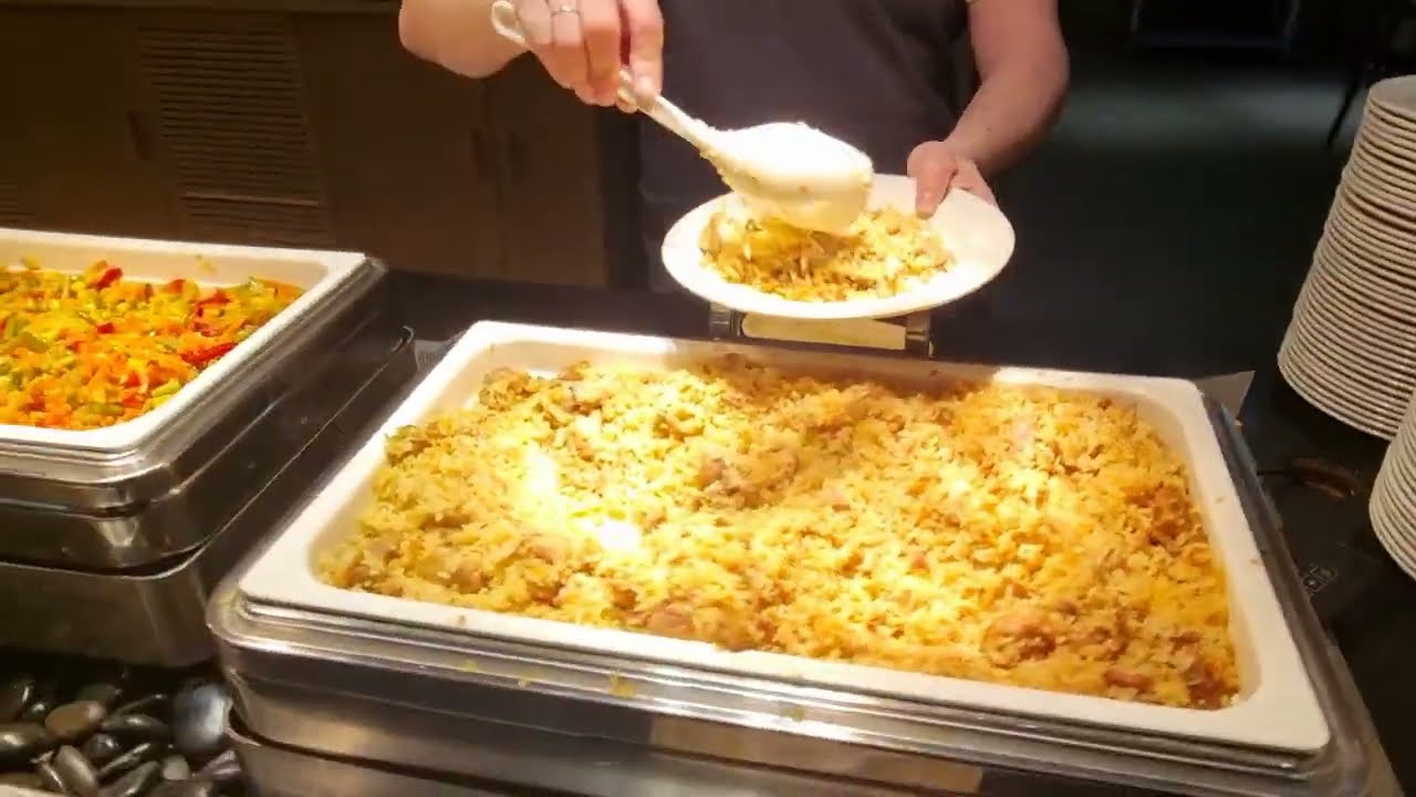 ВРЕМЯ УЖИНА В ОТЕЛЕ AZIMUT Сити  Санкт-Петербург 4*. Dinner time Азимут.