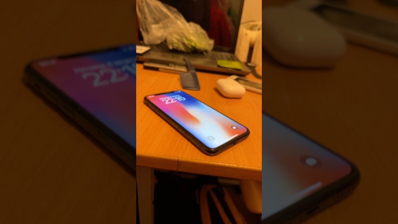 Стоит ли покупать iPhone X в 2025-м году?