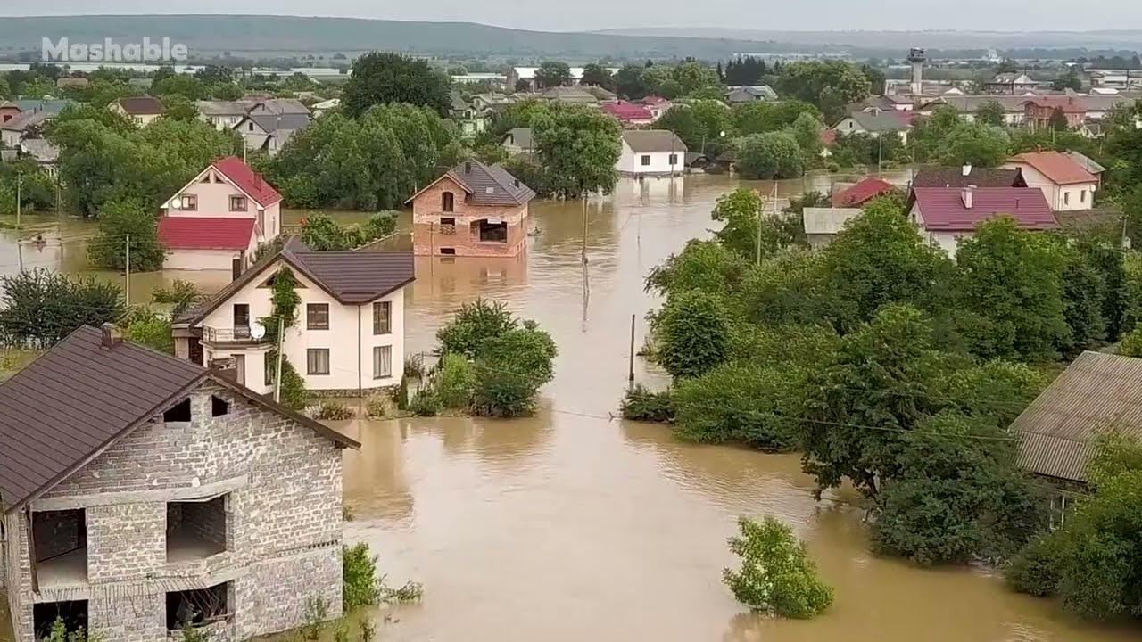 These houses used to flood. Now they float